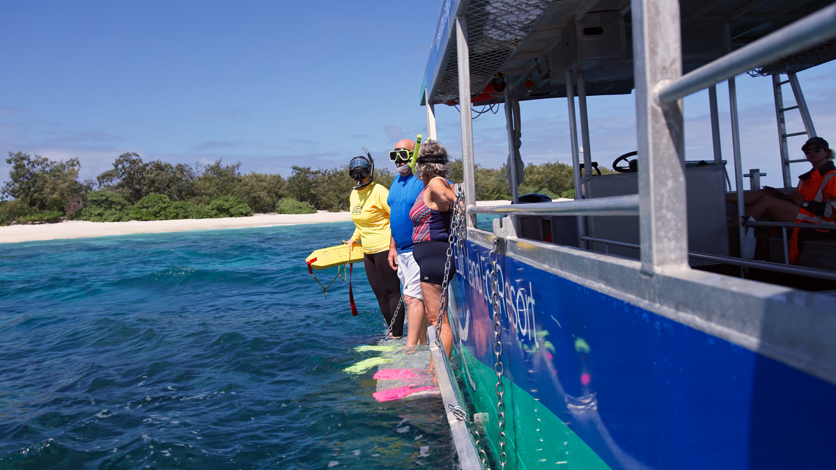 Vessel Snorkel Entry